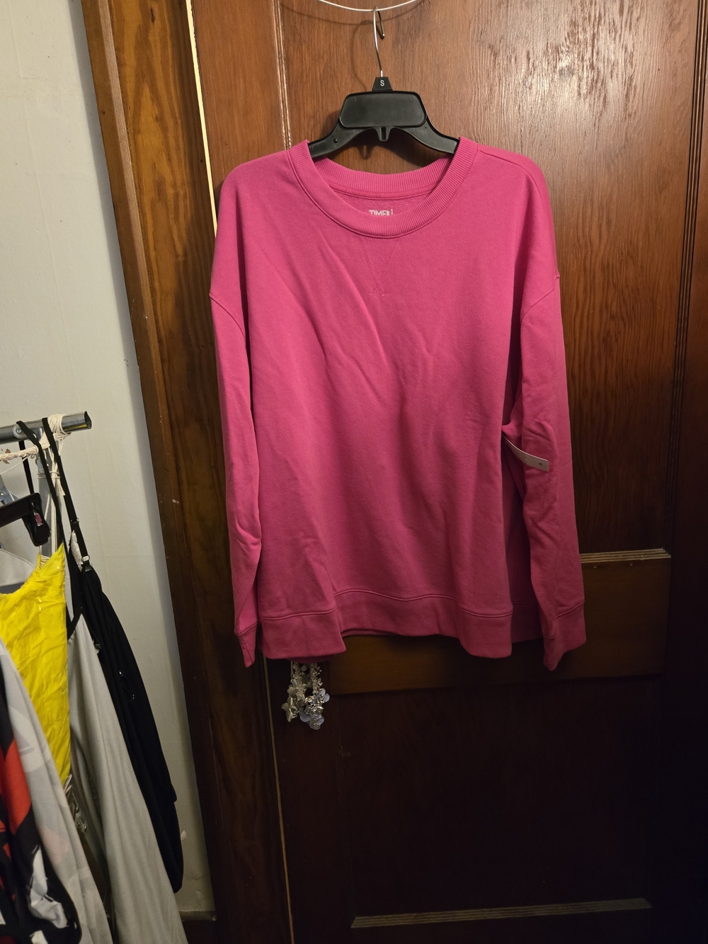 NWT Relaxed Hot Pink Crewneck Sweatshirt - Casual Everyday Pullover